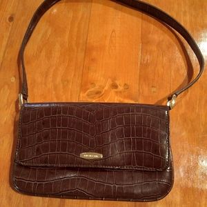 Jones New York alligator style purse